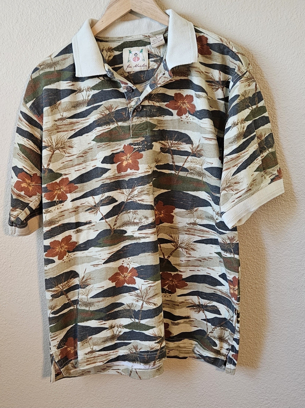 VGT JOE MARLIN TROPICAL CAMO HIBISCUS POLO MED